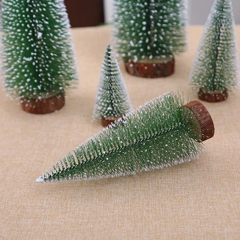 Mali Ukrasni Božićno drvce od umjetne Borove DIY Mini Umjetno Božićno Drvce s drvenom osnovom Stolne Dekoracije za dom Navidad